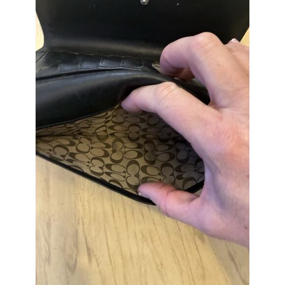 Vintage Y2K Coach Black Leather Tri-Fold Wallet Silver Buckle Monogram Logo - Picture 11 of 11